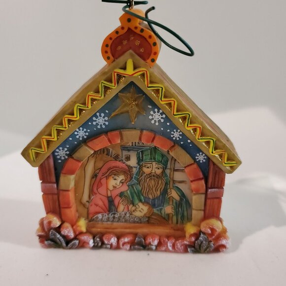 Vintage G. DeBrekht Painted Derevo Christmas Nativity Ornament 2003 - Picture 2 of 10